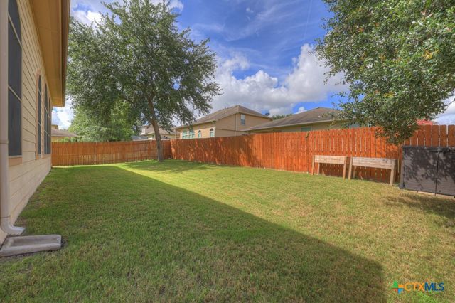 716 Hollow Ridge, Schertz, TX 78108