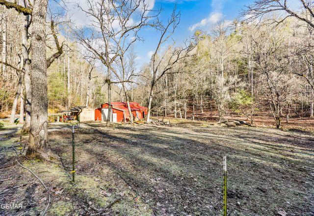4876 Pearl Valley Road, Sevierville, TN 37876