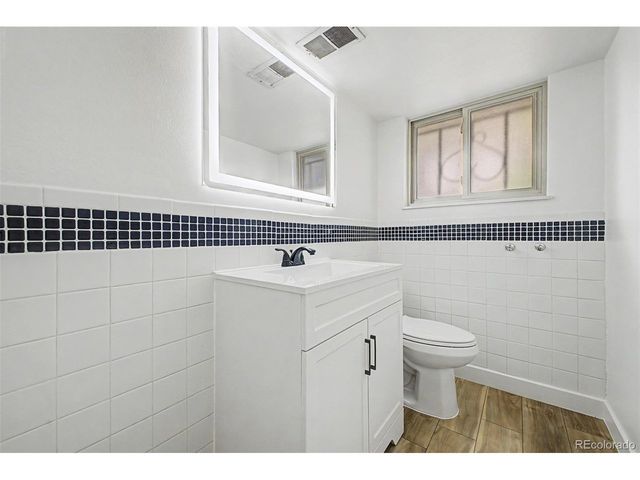 8346 E Girard Ave, Denver, CO 80231