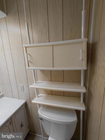 11 TRENTON ST, Petersburg, WV 26847