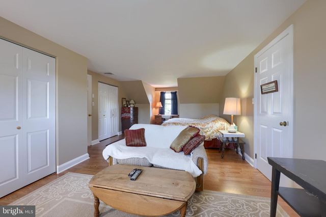 8 VILLAGE SQUARE, Willow Street, PA 17584