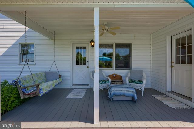 8 VILLAGE SQUARE, Willow Street, PA 17584