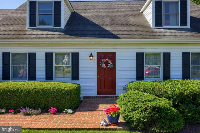 8 VILLAGE SQUARE, Willow Street, PA 17584