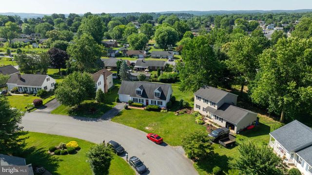 8 VILLAGE SQUARE, Willow Street, PA 17584