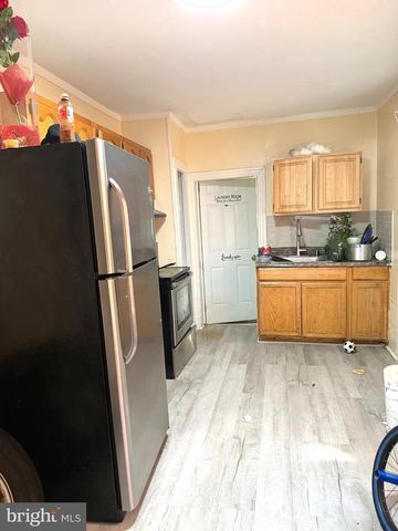 947 COTTON ST, Reading, PA 19602