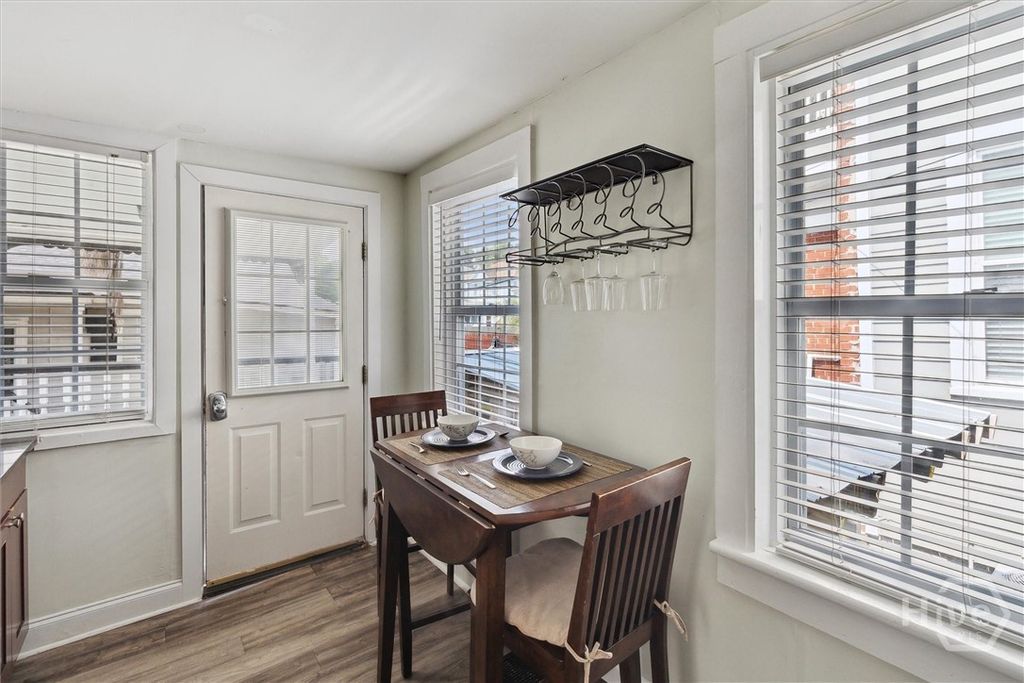 Image 25 of property listing at 527/529 E Gwinnett, Savannah, GA 31401