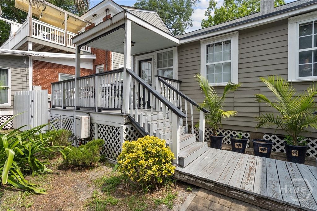 Image 38 of property listing at 527/529 E Gwinnett, Savannah, GA 31401