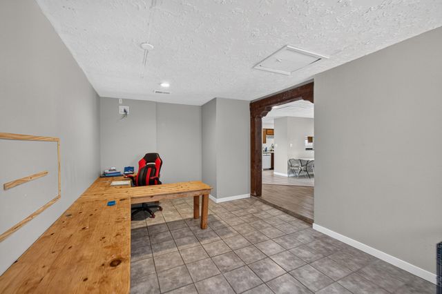 1776 Borealis Avenue SE, Rio Rancho, NM 87124