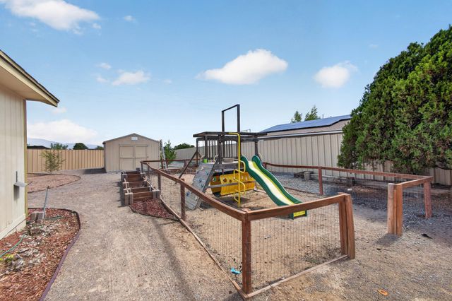1776 Borealis Avenue SE, Rio Rancho, NM 87124