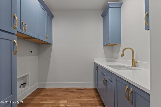 12 Hemlock Court, Pinehurst, NC 28374