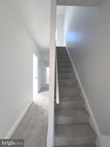 405 N 2ND ST, Camden, NJ 08102