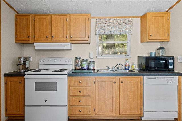 6557 Venus Drive E, Wilmer, AL 36587