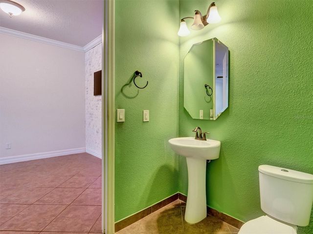 9986 EAGLE CREEK CENTER BOULEVARD, Orlando, FL 32832