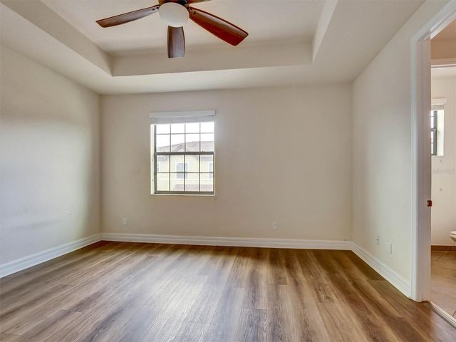 9986 EAGLE CREEK CENTER BOULEVARD, Orlando, FL 32832