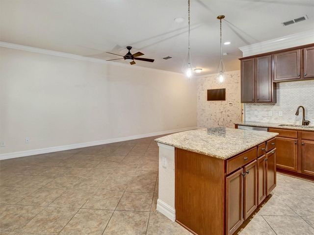 9986 EAGLE CREEK CENTER BOULEVARD, Orlando, FL 32832