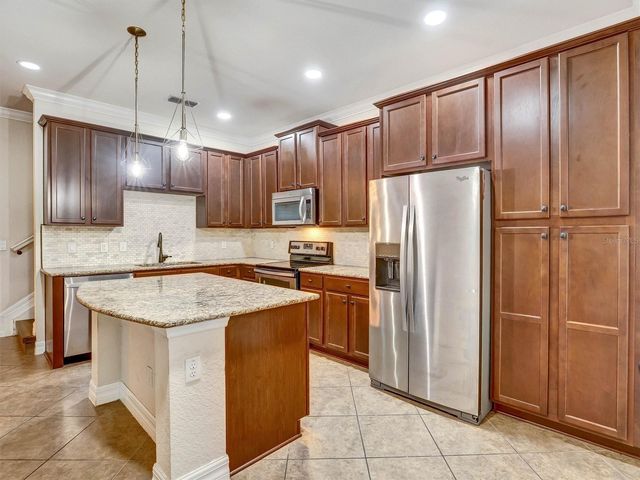 9986 EAGLE CREEK CENTER BOULEVARD, Orlando, FL 32832