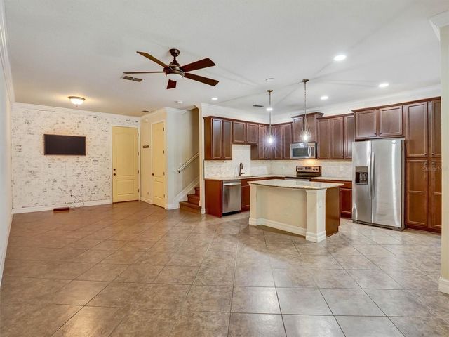 9986 EAGLE CREEK CENTER BOULEVARD, Orlando, FL 32832