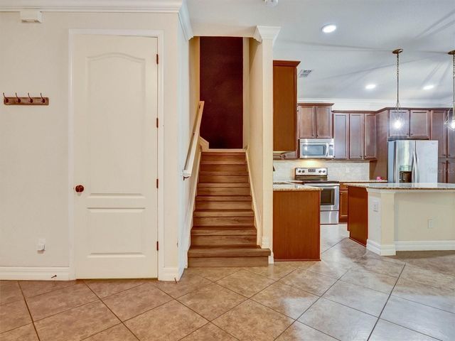 9986 EAGLE CREEK CENTER BOULEVARD, Orlando, FL 32832
