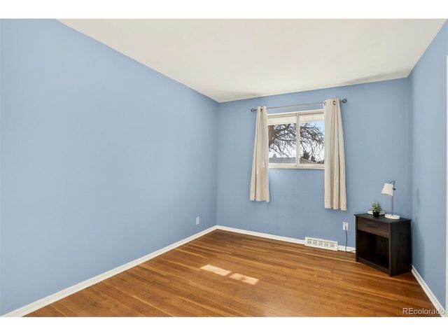 663 Polaris Pl, Thornton, CO 80260