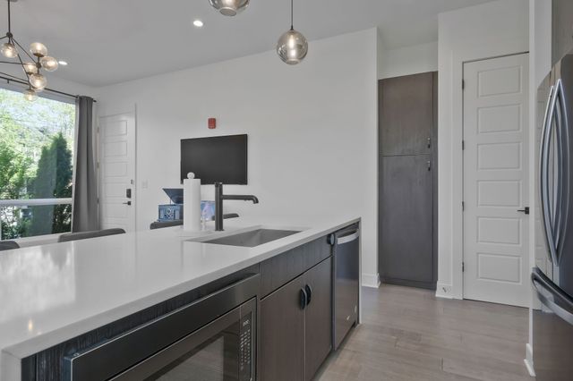 3131 Long Blvd Apt 101, Nashville, TN 37203