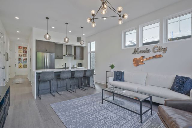 3131 Long Blvd Apt 101, Nashville, TN 37203