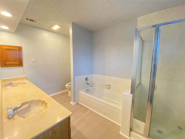 6101 Meadowside Trail, Arlington, TX 76017