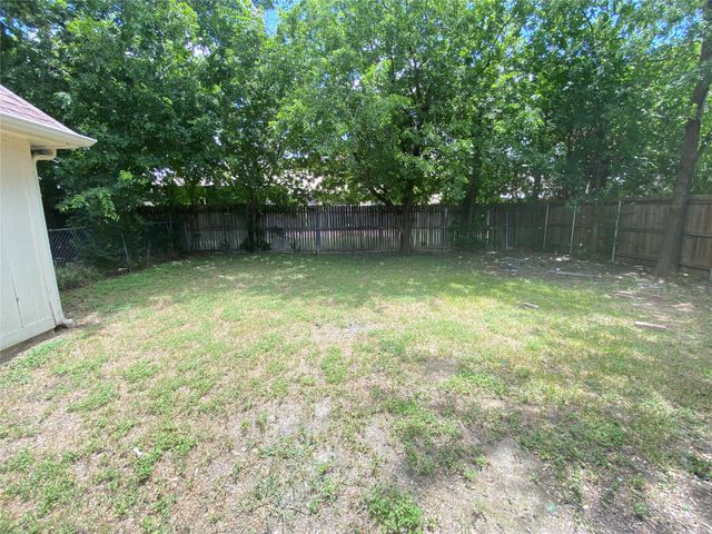 6101 Meadowside Trail, Arlington, TX 76017