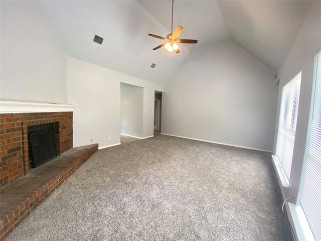 6101 Meadowside Trail, Arlington, TX 76017