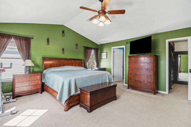 28294 Cottage Lane, New Hudson, MI 48165