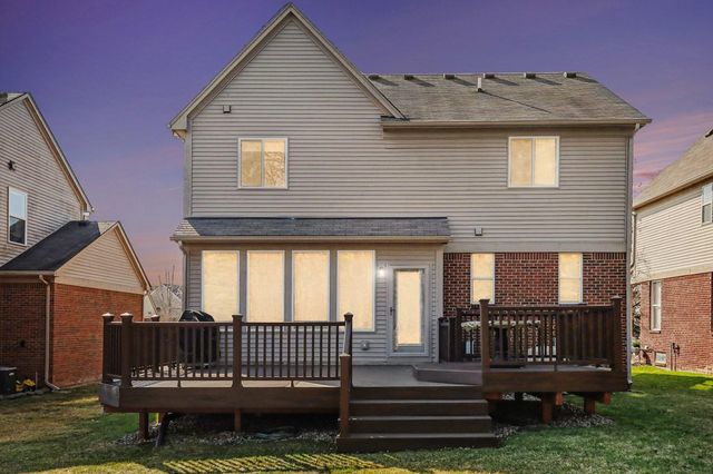 28294 Cottage Lane, New Hudson, MI 48165