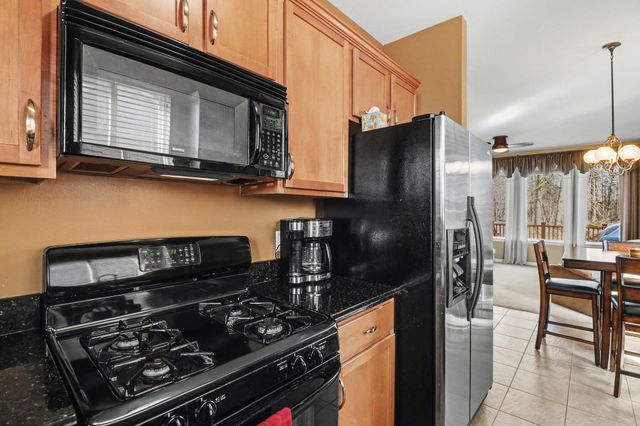 28294 Cottage Lane, New Hudson, MI 48165