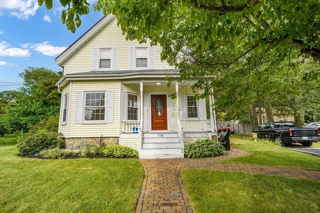 578 Plain St, Brockton, MA 02302
