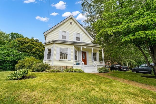 578 Plain St, Brockton, MA 02302