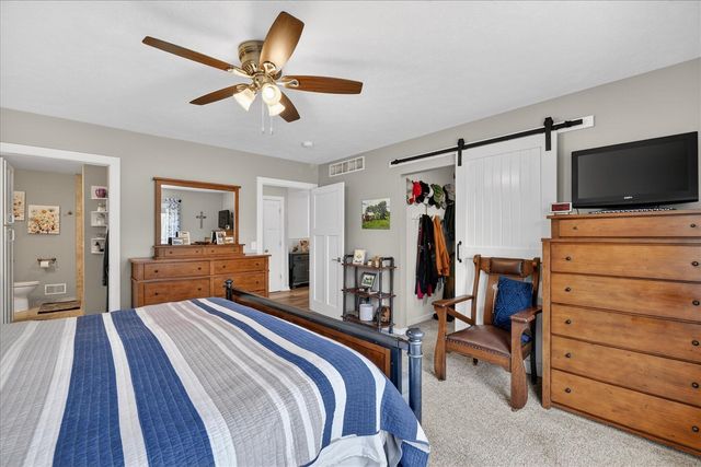 1956 Aspen Valley Lane, Ionia, MI 48846
