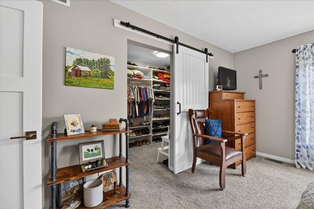 1956 Aspen Valley Lane, Ionia, MI 48846