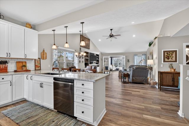 1956 Aspen Valley Lane, Ionia, MI 48846