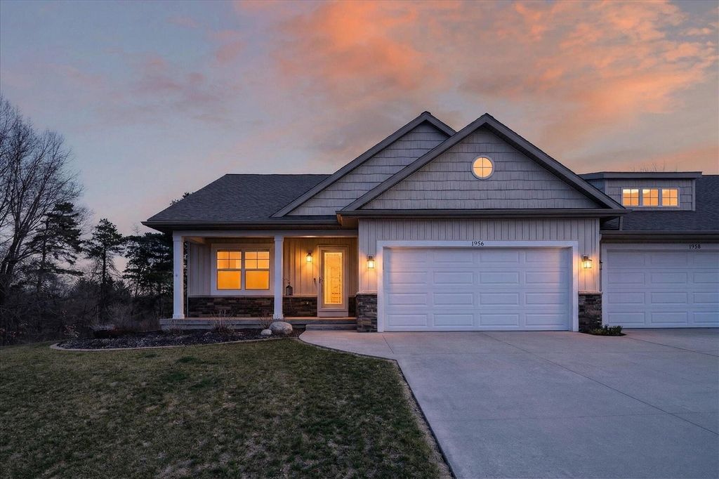 1956 Aspen Valley Lane, Ionia, MI 48846