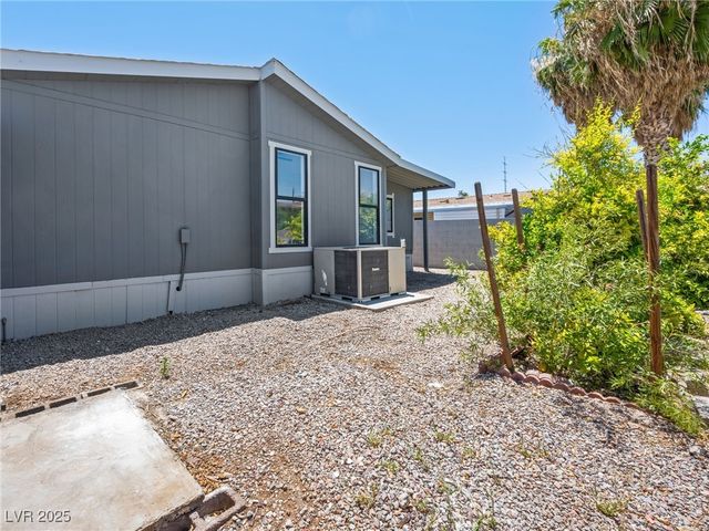 5466 Petaca Road, Las Vegas, NV 89122