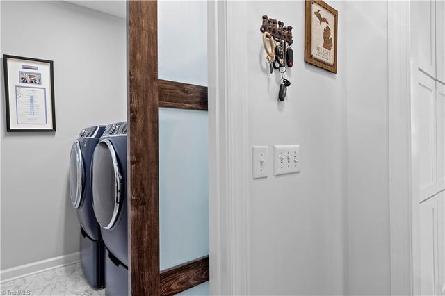 517 Oak Valley Boulevard, Advance, NC 27006