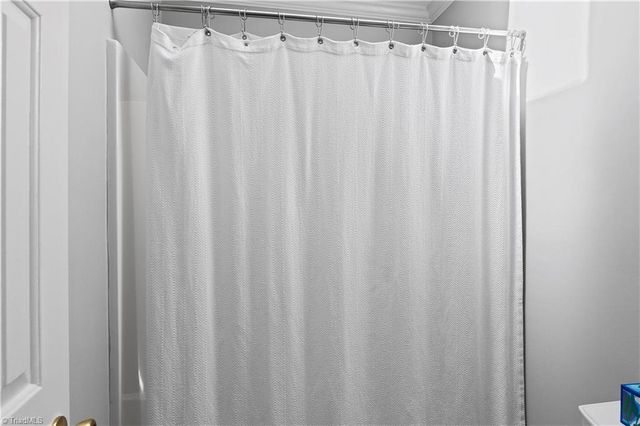 517 Oak Valley Boulevard, Advance, NC 27006