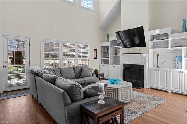 517 Oak Valley Boulevard, Advance, NC 27006