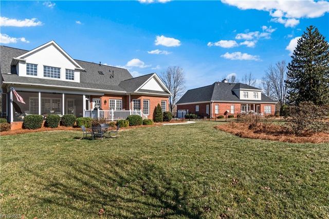 517 Oak Valley Boulevard, Advance, NC 27006