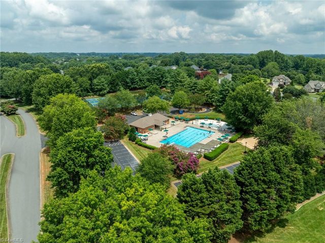 517 Oak Valley Boulevard, Advance, NC 27006