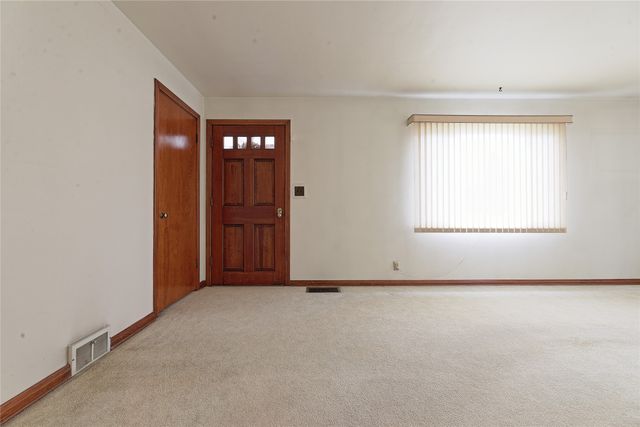 4104 ENGLISH Avenue, Erie, PA 16510
