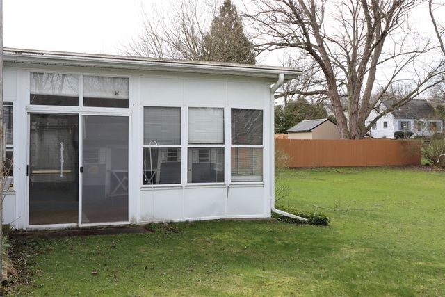 4104 ENGLISH Avenue, Erie, PA 16510