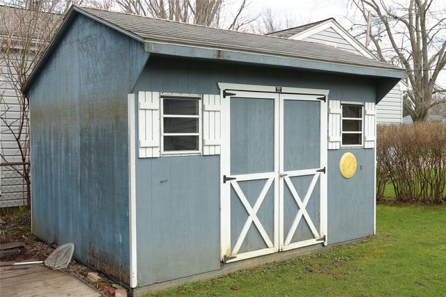 4104 ENGLISH Avenue, Erie, PA 16510