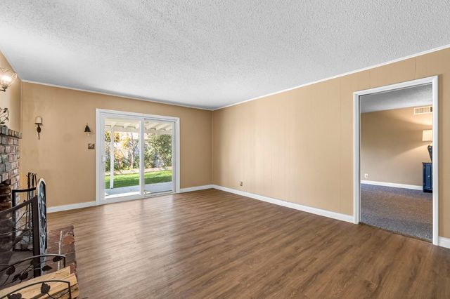 4653 N Fisher Street, Fresno, CA 93726