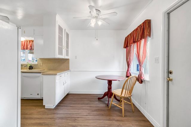 4653 N Fisher Street, Fresno, CA 93726