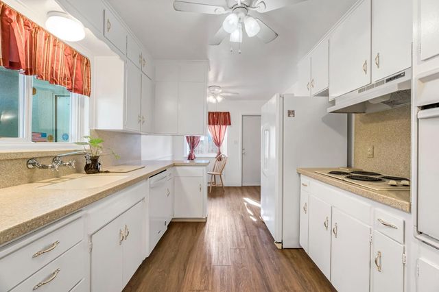 4653 N Fisher Street, Fresno, CA 93726