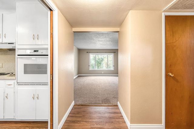 4653 N Fisher Street, Fresno, CA 93726